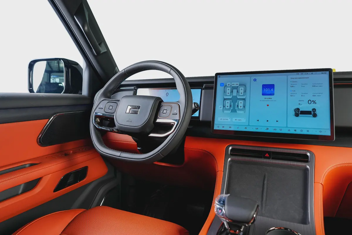 ROX01-VIP-6 Seats-Premium Leather Interior-Luxury-5 Years Warranty  Service Contract-11-11