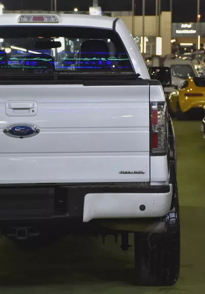 EXCELLENT DEAL for our Ford F150 FX4 ( 2012 Model ) in White Color GCC Specs-8
