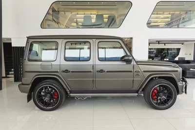 Mercedes G63 AMG - Fully Loaded - Rear Entertainment System- 2024 Special Color 3 Years Gargash Auto-6