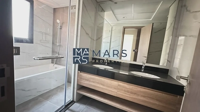 🏡 Eco-Friendly Living Awaits You! Stunning 4-Bedroom Townhouse in Sharjah Sustainable City 🌿-4