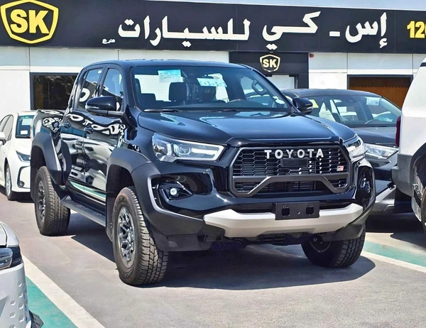 Toyota Hilux GR SPORT WITH BULBAR / 2.8L DIESEL V4 / RADAR / 360*CAMERA