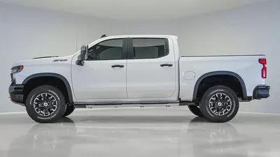 2023 Chevrolet Silverado ZR2 | GCC Specs | Full Agency History | 1 Year Unlimited Warranty-9