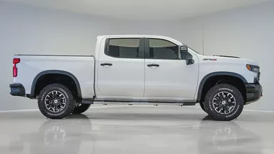 2023 Chevrolet Silverado ZR2 | GCC Specs | Full Agency History | 1 Year Unlimited Warranty-2