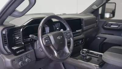 2023 Chevrolet Silverado ZR2 | GCC Specs | Full Agency History | 1 Year Unlimited Warranty-3
