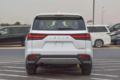 Lexus LX600 LX 600 Signature 3.5L-4