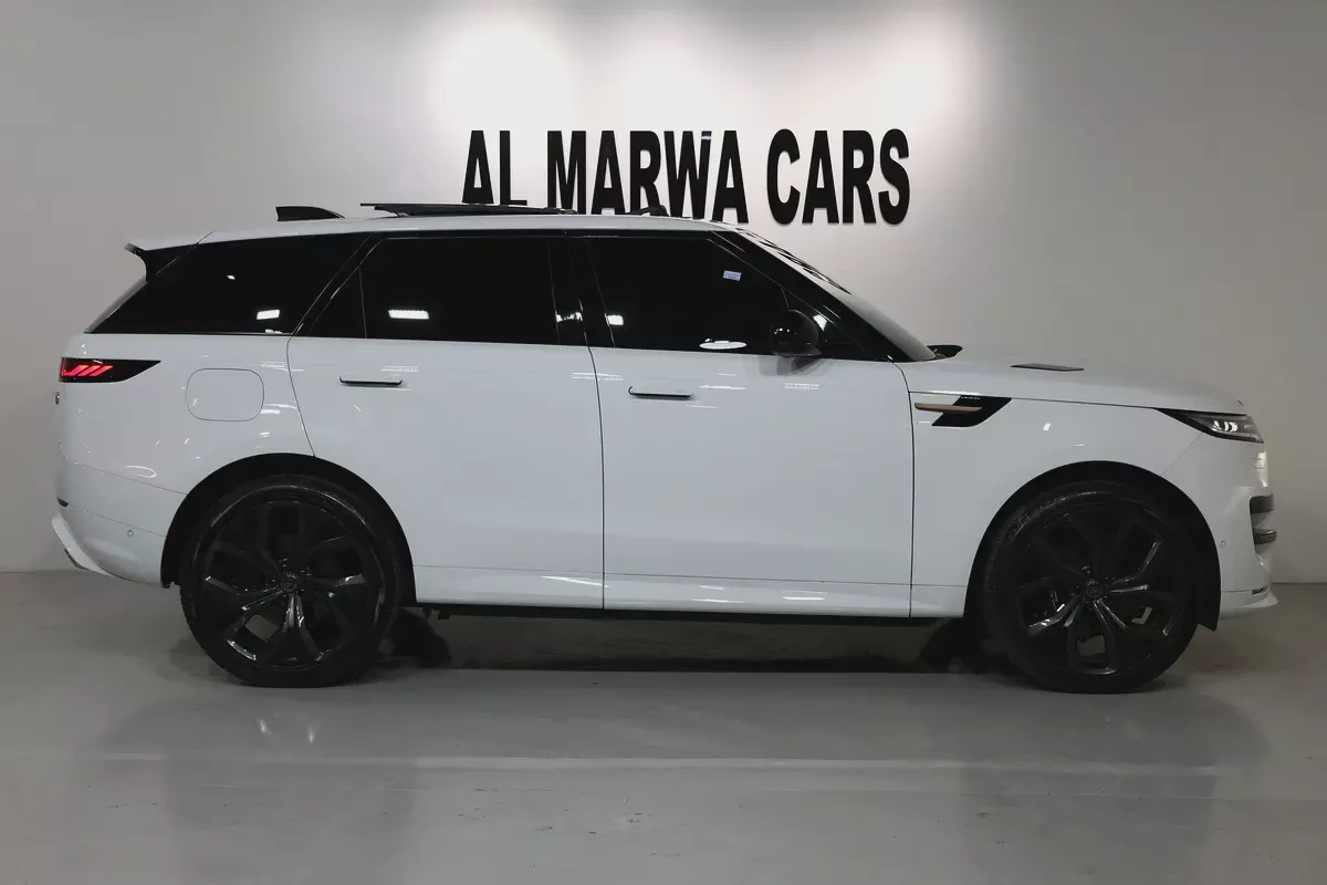 Range Rover Sport HSE 2024 like Brand New I FREE ACCIDENTS I FULL SERVICE HISTORY-6-6