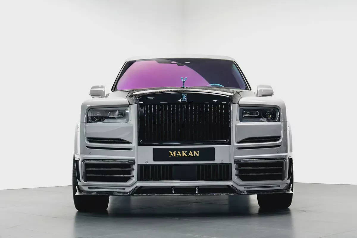 2024 Rolls-Royce Cullinan Silver Badge VIP Edition -MANSORY