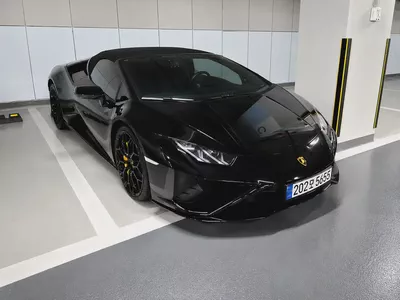 Low Km | 2022 Lamborghini Huracan EVO Spyder | Korean Specs | Pristine Condition-0