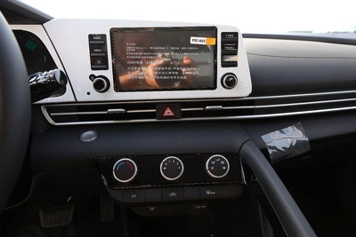 Hyundai Elantra SMART-4