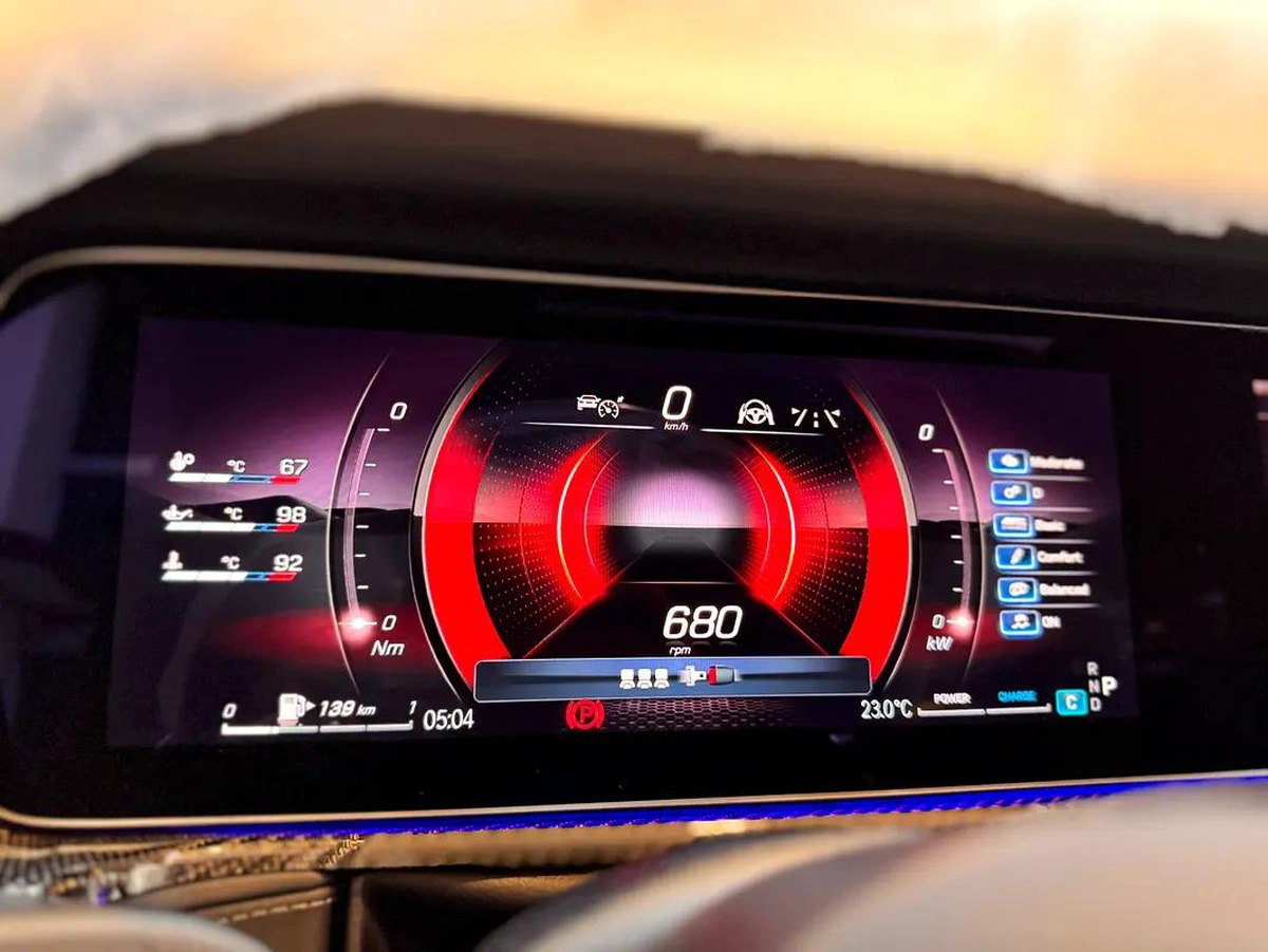 G63 AMG / 5 YEARS WARRANTY / FULL OPTION-10-10