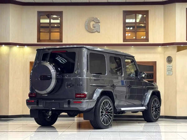 G63 AMG / 5 YEARS WARRANTY / FULL OPTION