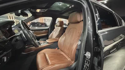 Stunning BMW X6 xDrive50i 2016 | GCC Specs | Low Mileage | Luxury SUV-8