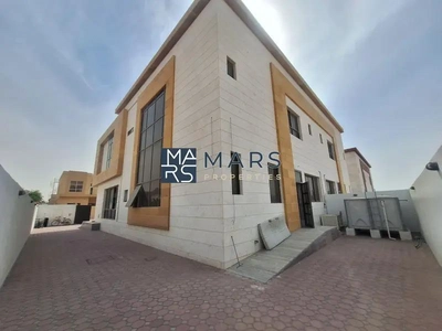 🌟 Luxurious 5-Bedroom Villa with Elevator for Rent in Hoshi, Sharjah | AED 260,000 Yearly 🌟-1