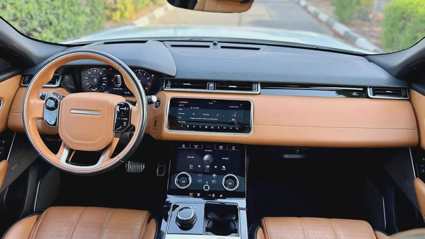 2018 Range Rover Velar P380 HSE R-Dynamic (V6) | G.C.C | Full Options | Service History