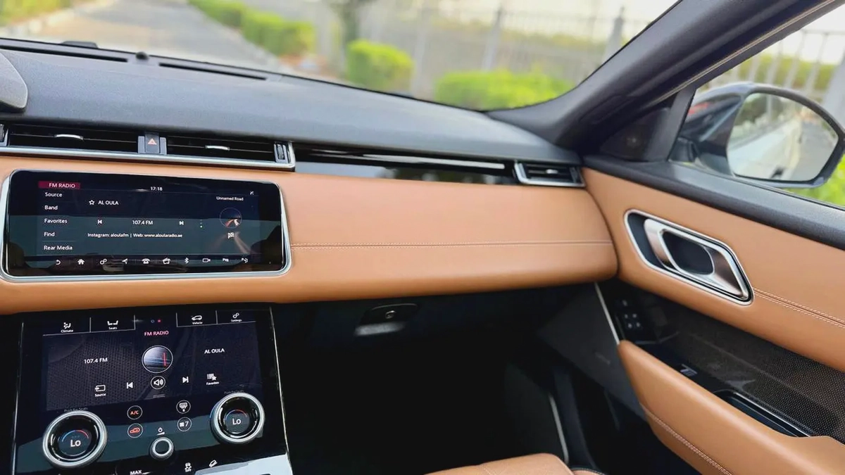2018 Range Rover Velar P380 HSE R-Dynamic (V6) | G.C.C | Full Options | Service History-14-14