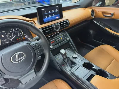 Lexus IS 300 2025-12