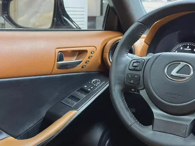 Lexus IS 300 2025-14