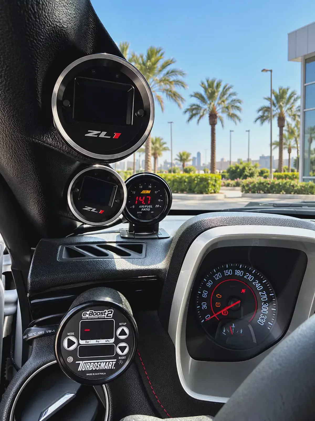 2013 Chevrolet Camaro ZL1 900HP | GCC Specs | Performance V8 | Well Maintained-9-9