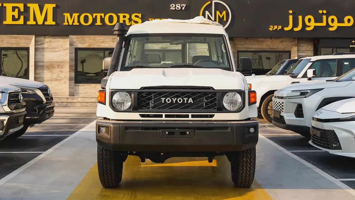 2026 Toyota Land Cruiser 70 Series LC 78 Base GCC Specs-1-1