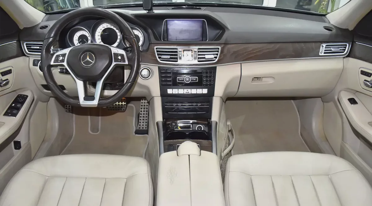 EXCELLENT DEAL for our Mercedes Benz E300 ( 2015 Model ) in Grey Color GCC Specs-10-10