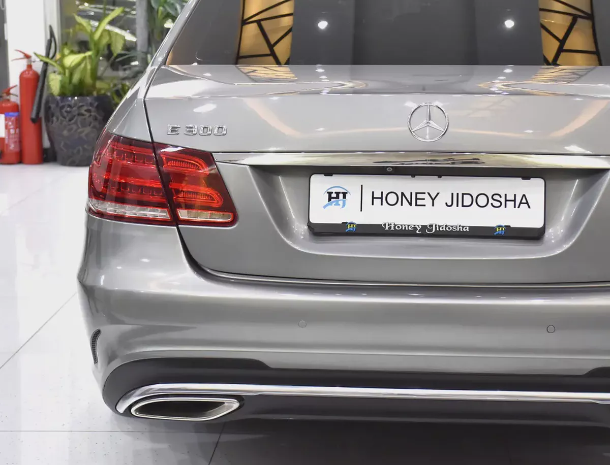 EXCELLENT DEAL for our Mercedes Benz E300 ( 2015 Model ) in Grey Color GCC Specs-7-7