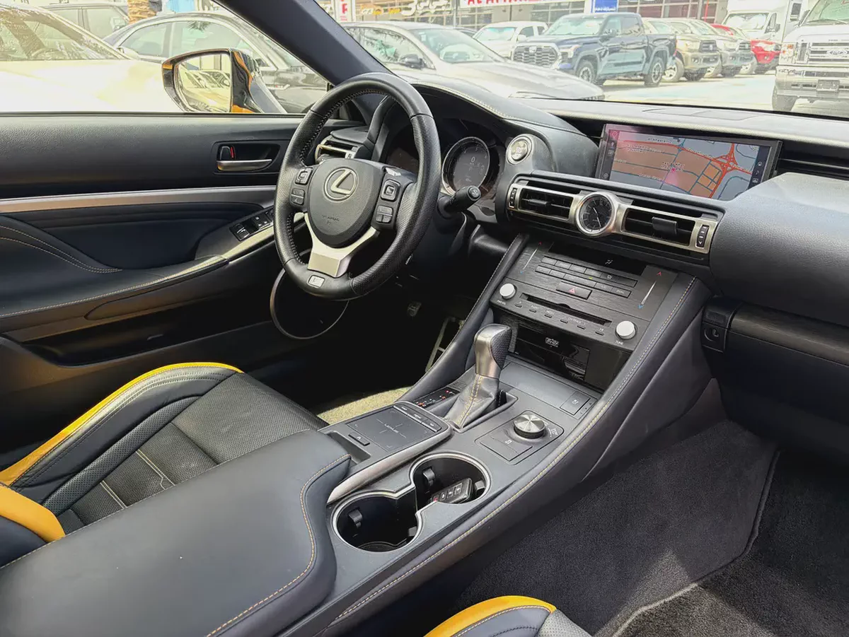 2020. RC350. Gcc spec. Only 35000km-11-11