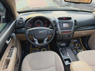 Kia Sorento 2014 GCC Specs - Reliable and Spacious SUV-13