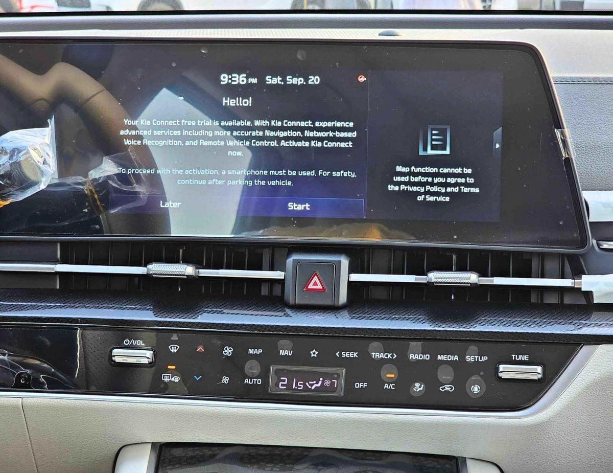 Kia Sportage PREMIUM SMART VERSION |1.5L V4 PETROL | 360 CAMERA | PANORAMIC ROOF (CODE # KSRP)-15-15