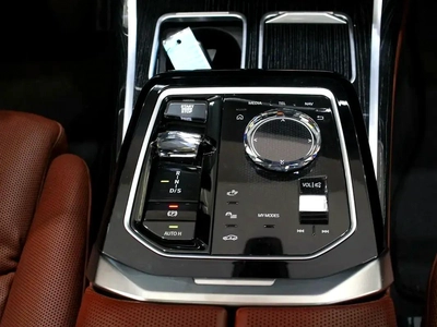 BMW 7 Series 735 2023 for 299,000.00 AED-12