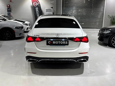 Mercedes-Benz E200 AMG | 2026 | HEAD UP DISPLAY l Fully Loaded | Zero Mileage | Under Warranty.-5
