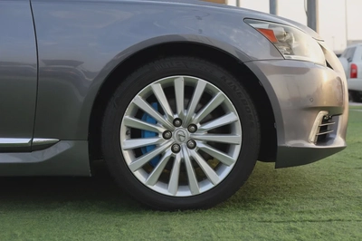 Used Lexus LS 460 4 door 4.6L SWB 2014-4