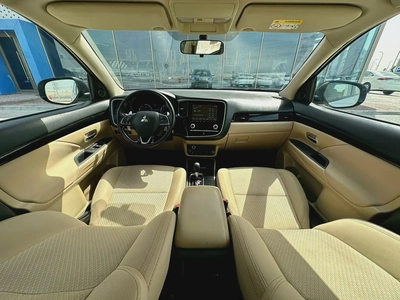 925-Monthly l GCC l 4wd, Cruise, Camera l Accident Free-6