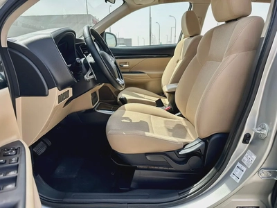925-Monthly l GCC l 4wd, Cruise, Camera l Accident Free-7