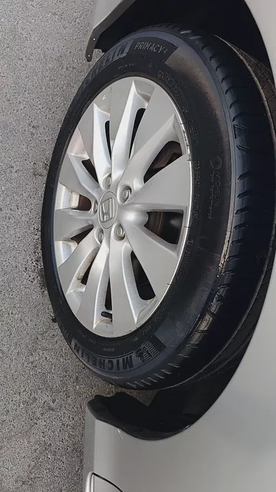 2014 Honda Accord GCC Specs - Well Maintained-14