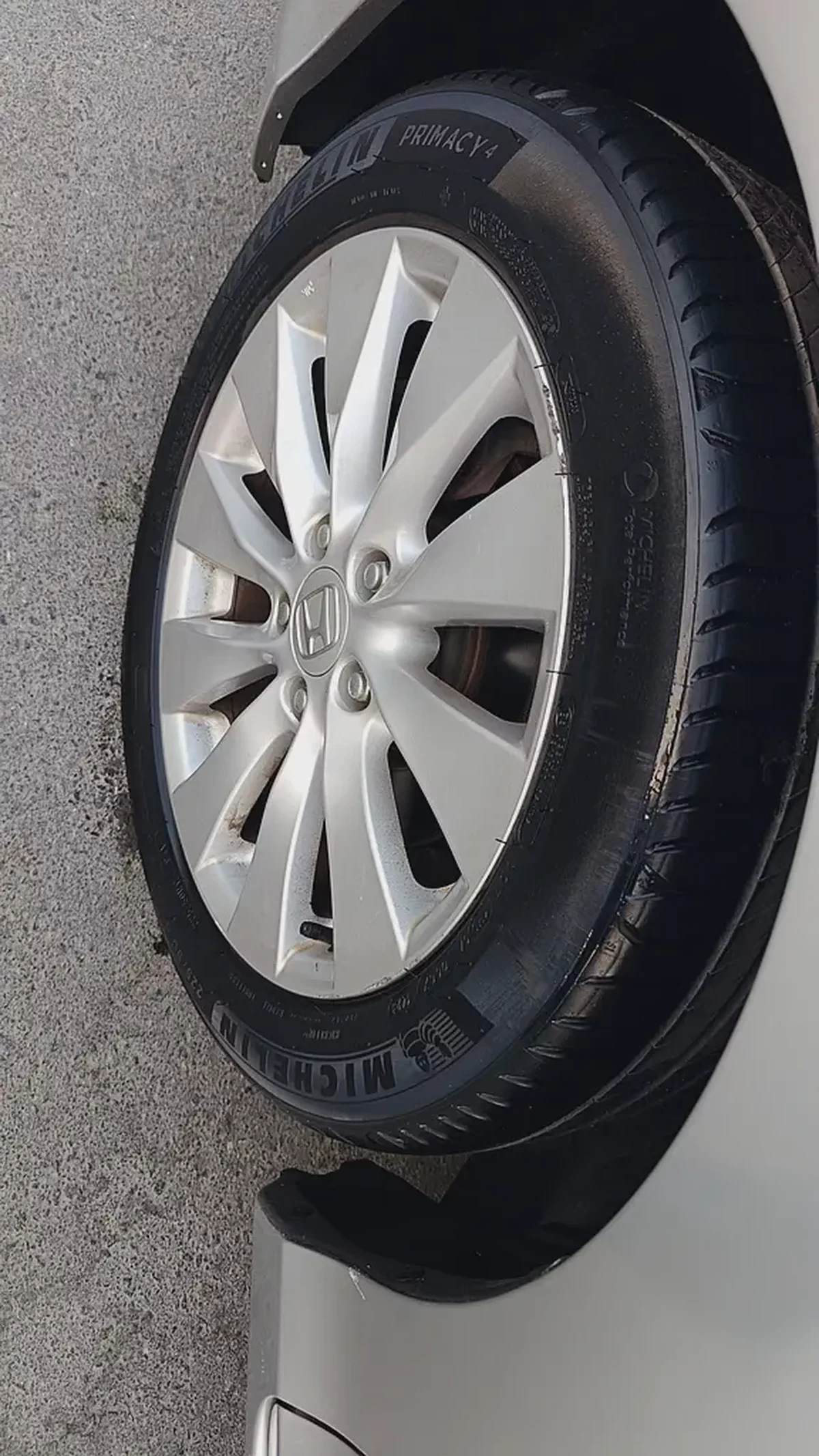 2014 Honda Accord GCC Specs - Well Maintained-14-14