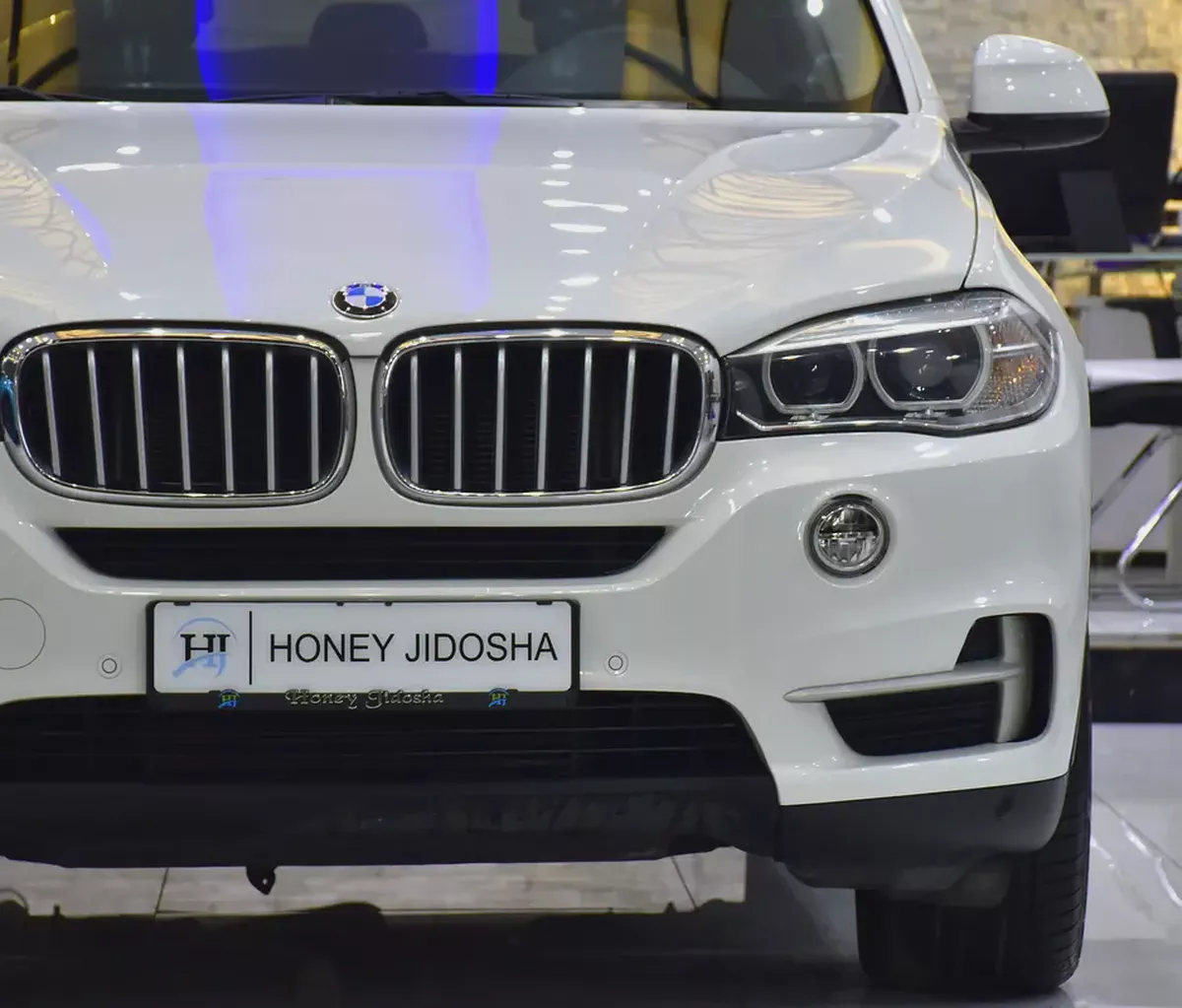 EXCELLENT DEAL for our BMW X5 xDrive35i ( 2014 Model ) in White Color GCC Specs-3-3