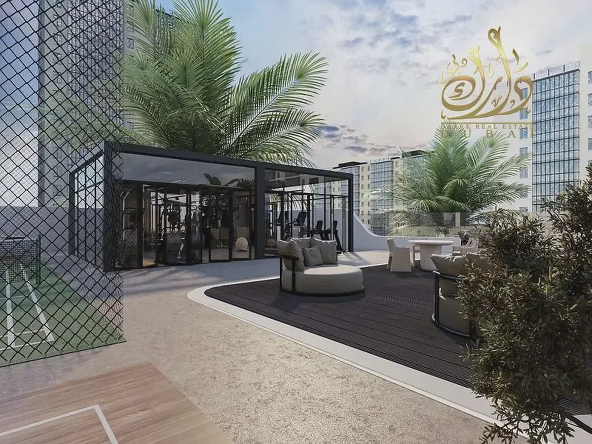DIRECTLY ON A SZ ROAD E11--EASY ACCESS TO METRO --PREMIUM FINISHES