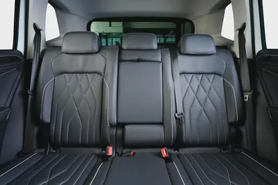Tiguan 300 TSI Long Wheelbase-Low Mileage-Like New-Low Fuel Consumption-Comfort-19