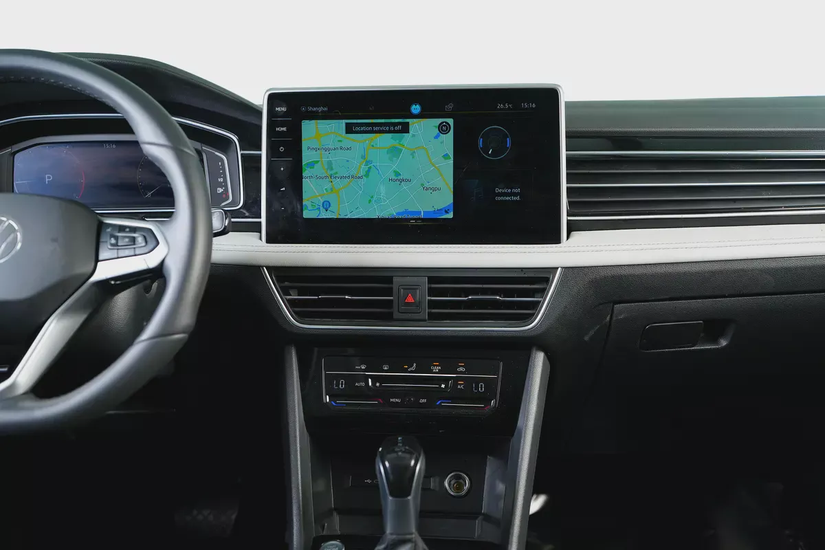 Tiguan 300 TSI Long Wheelbase-Low Mileage-Like New-Low Fuel Consumption-Comfort-12-12