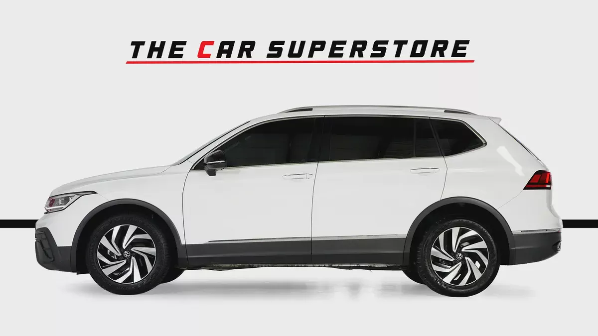 Tiguan 300 TSI Long Wheelbase-Low Mileage-Like New-Low Fuel Consumption-Comfort-4-4