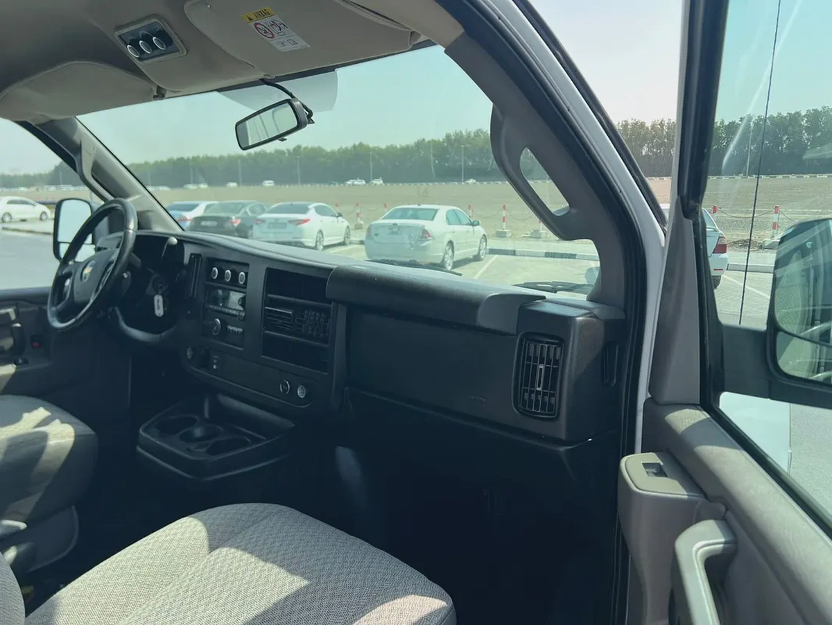 2020 Chevrolet Express | 15 Seaters | V8 | Ref#1024-8-8