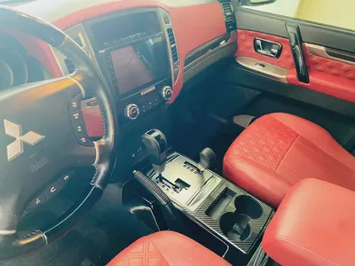 Mitsubishi Pajero 2020 Signature Edition | GCC Specs | Low Mileage | Excellent Condition-13