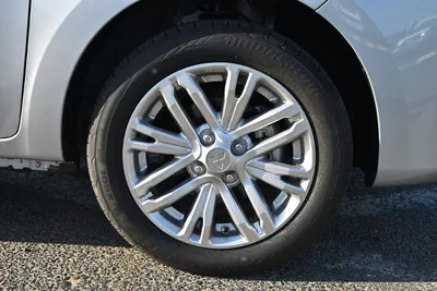 MITSUBISHI ATTRAGE GLX-6