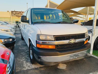 2018 Chevrolet Express LT | GCC Specs | Well Maintained-9