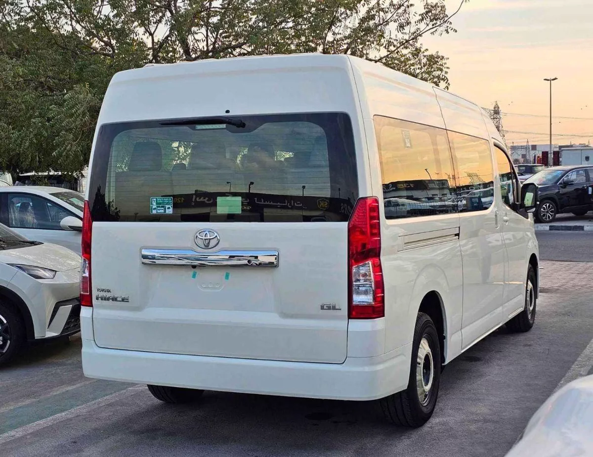 Toyota Hiace GL TOYOTA HIACE HIGHROOF GL / A/T / 2.8L V4 DIESEL / DVD CAMERA / 13 SEATER (CODE# HRDAGLJ )-4-0