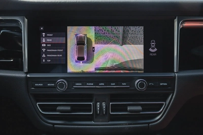 Porsche Macan 2021-1