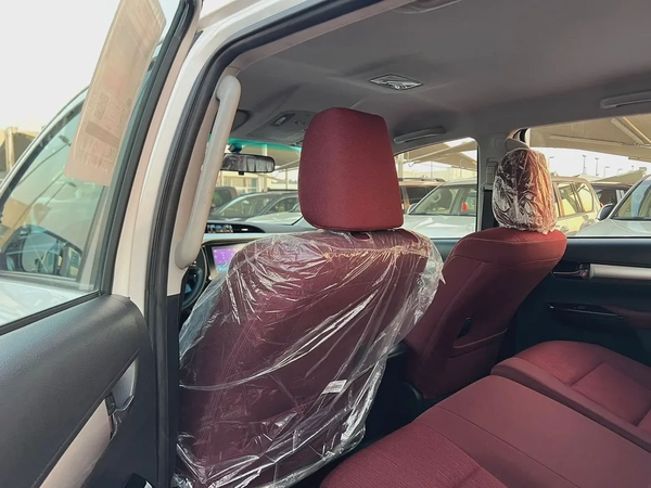 2025 | Toyota Hilux | 4X4 | Manual | GCC | Ref#892