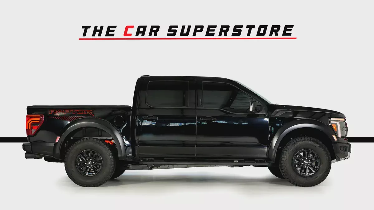 Ford Raptor F-150 Performance - Full Service History - Ford Warranty and Service Package - GCC Specs-8-8