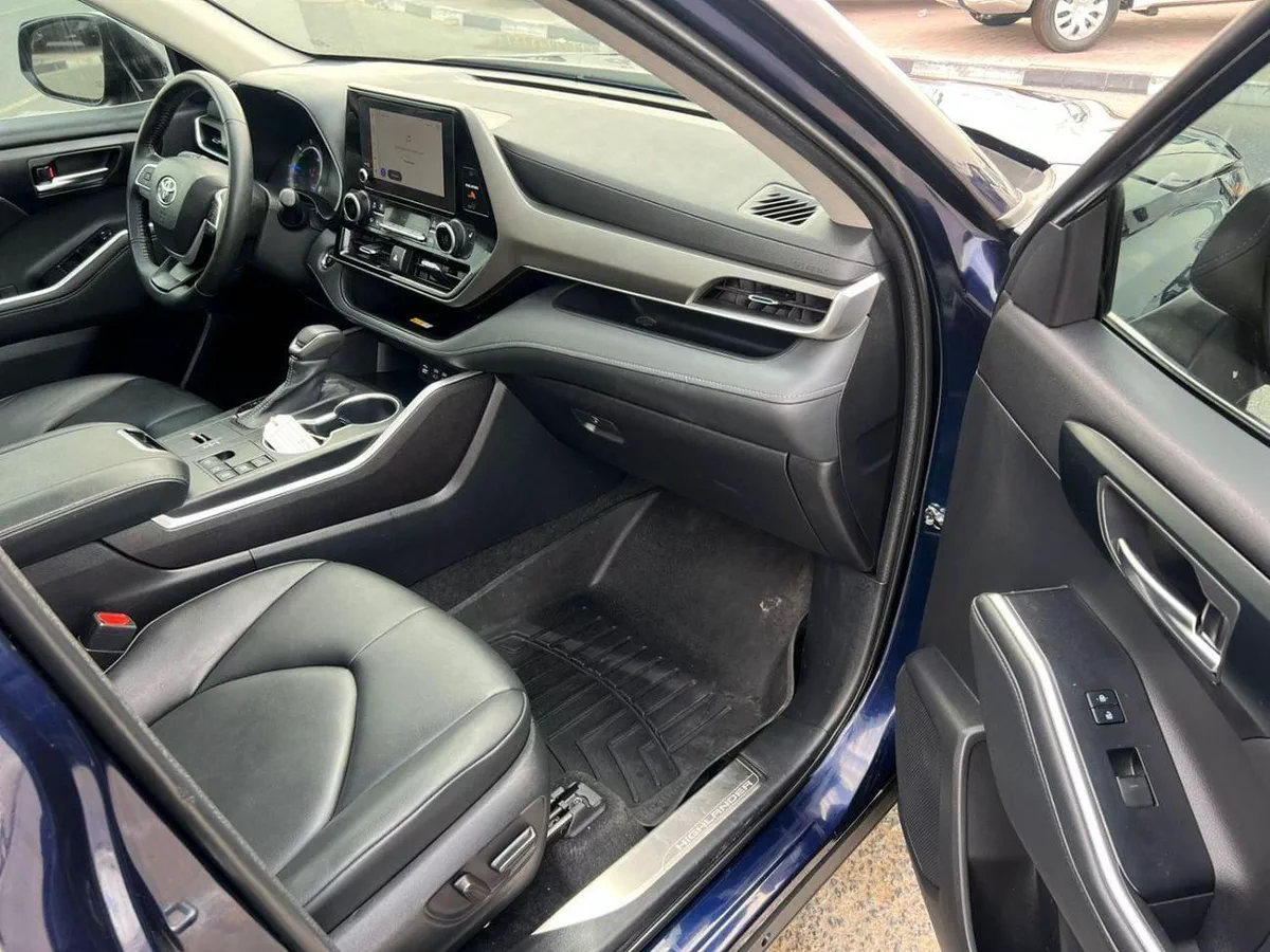 Toyota Highlander LTD HEV 2023 Toyota Highlander Hybrid Full Option - 2.5L V4 - Sunroof - Rear Camera & Radar Leather Sea-13-0