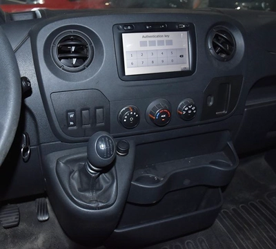 Renault Master ( 2020 Model ) in White Color GCC Specs-8